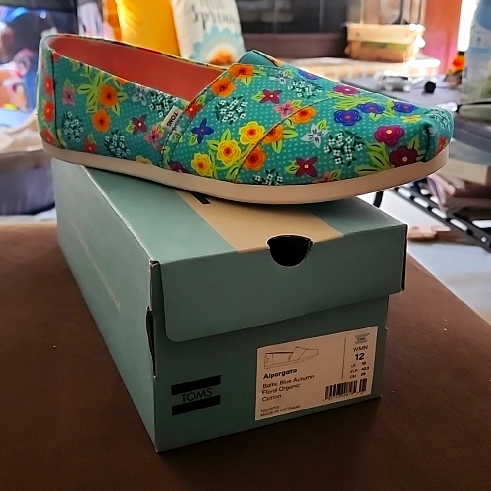 Tom's Alpargata Size 12